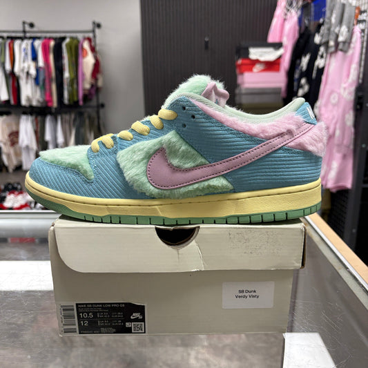 Nike SB Dunk Low Verdy Visty