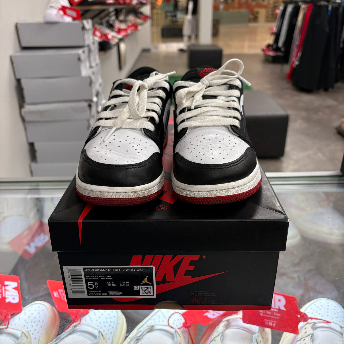Jordan 1 Retro Low OG Black Toe (2023) (GS)