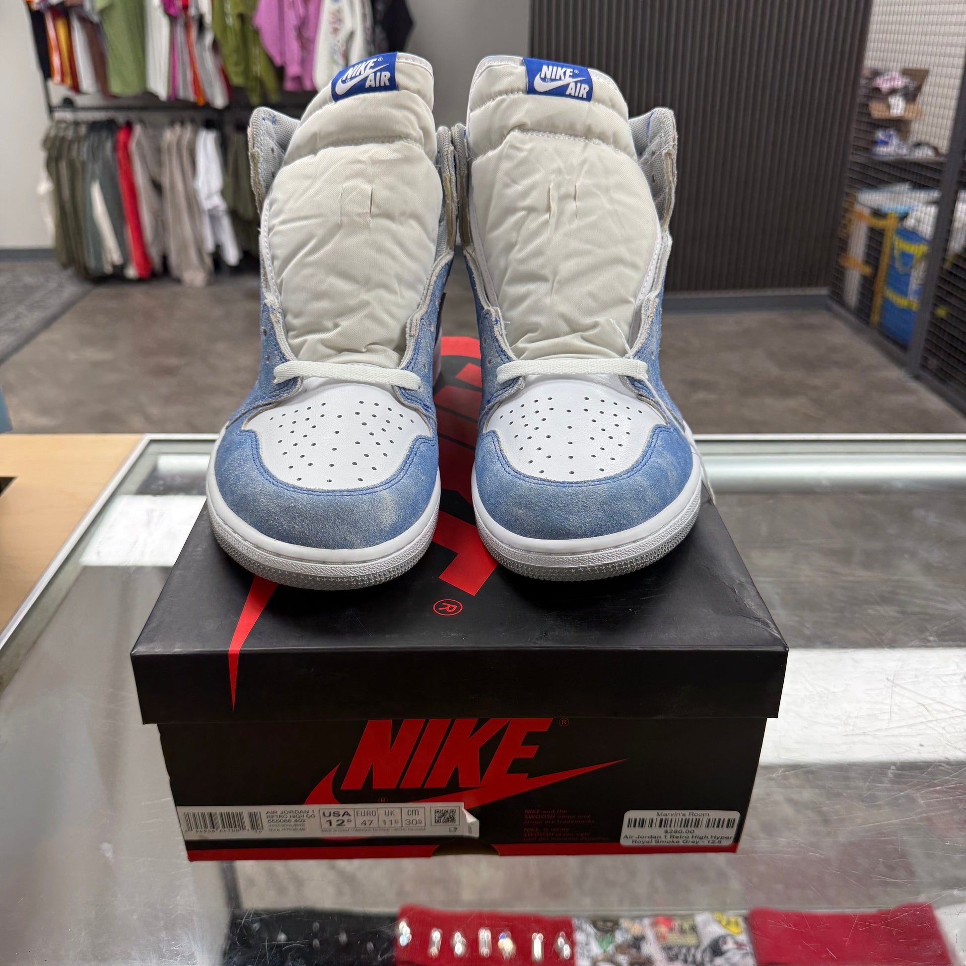 Air Jordan 1 Retro High Hyper Royal Smoke Grey
