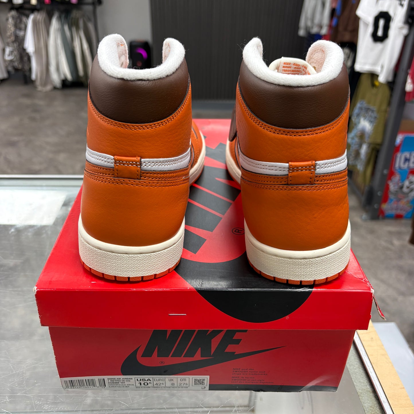 Jordan 1 Retro High OG Starfish (Women's)