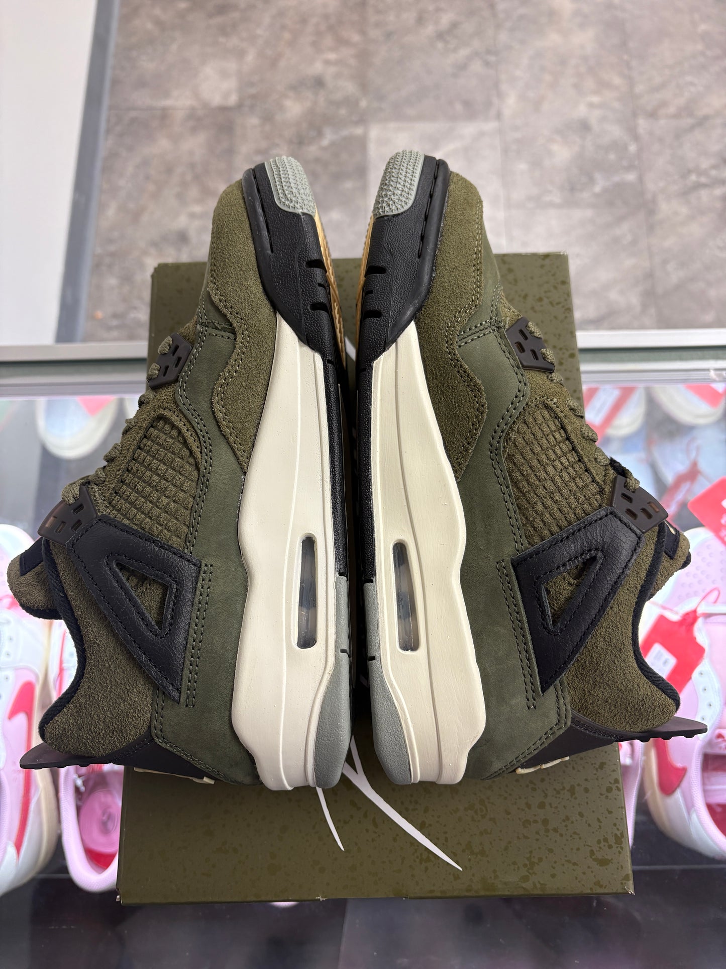 Jordan 4 Retro SE Craft Medium Olive (GS)