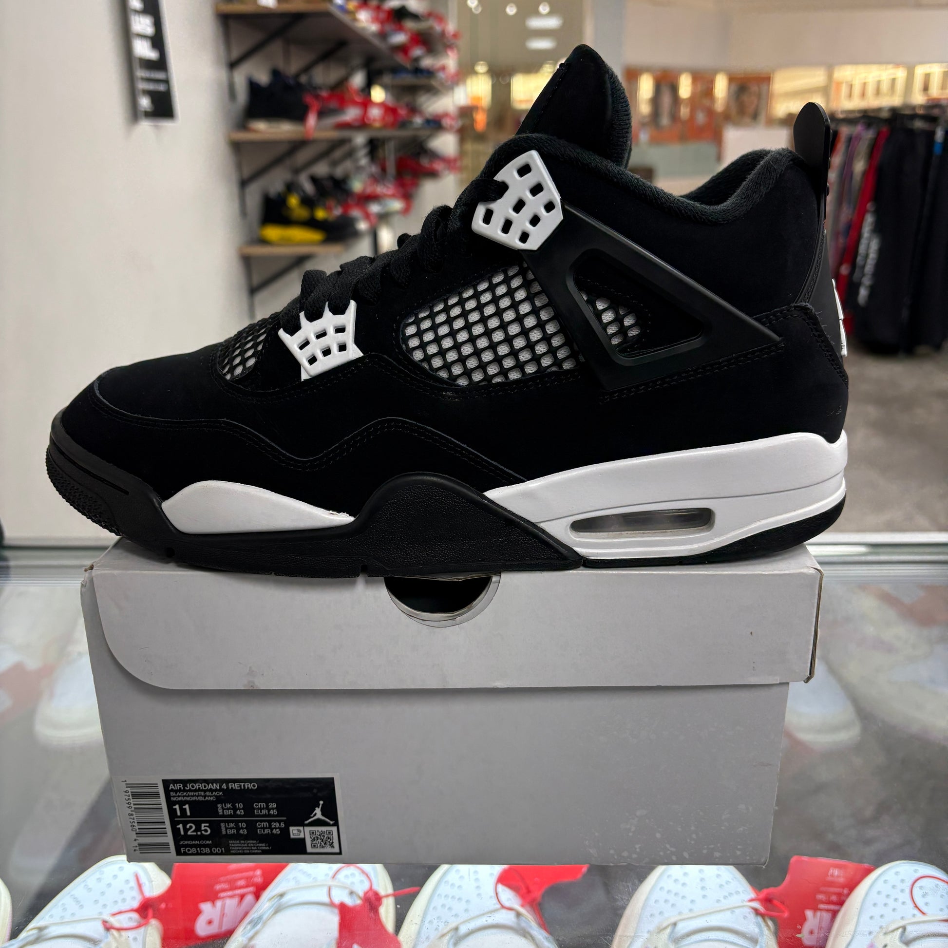 Jordan 4 Retro White Thunder