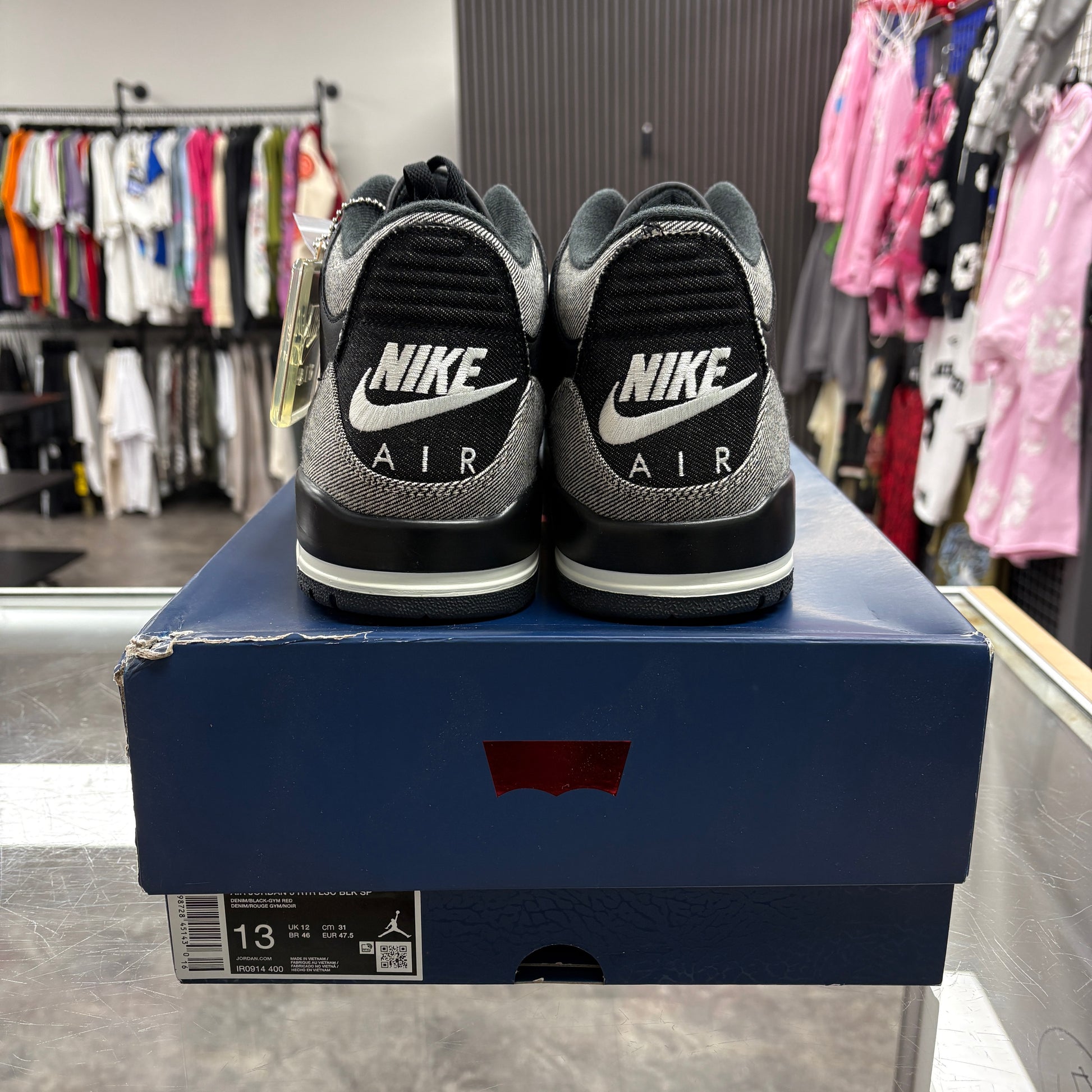 Jordan 3 Retro Levi’s Black
