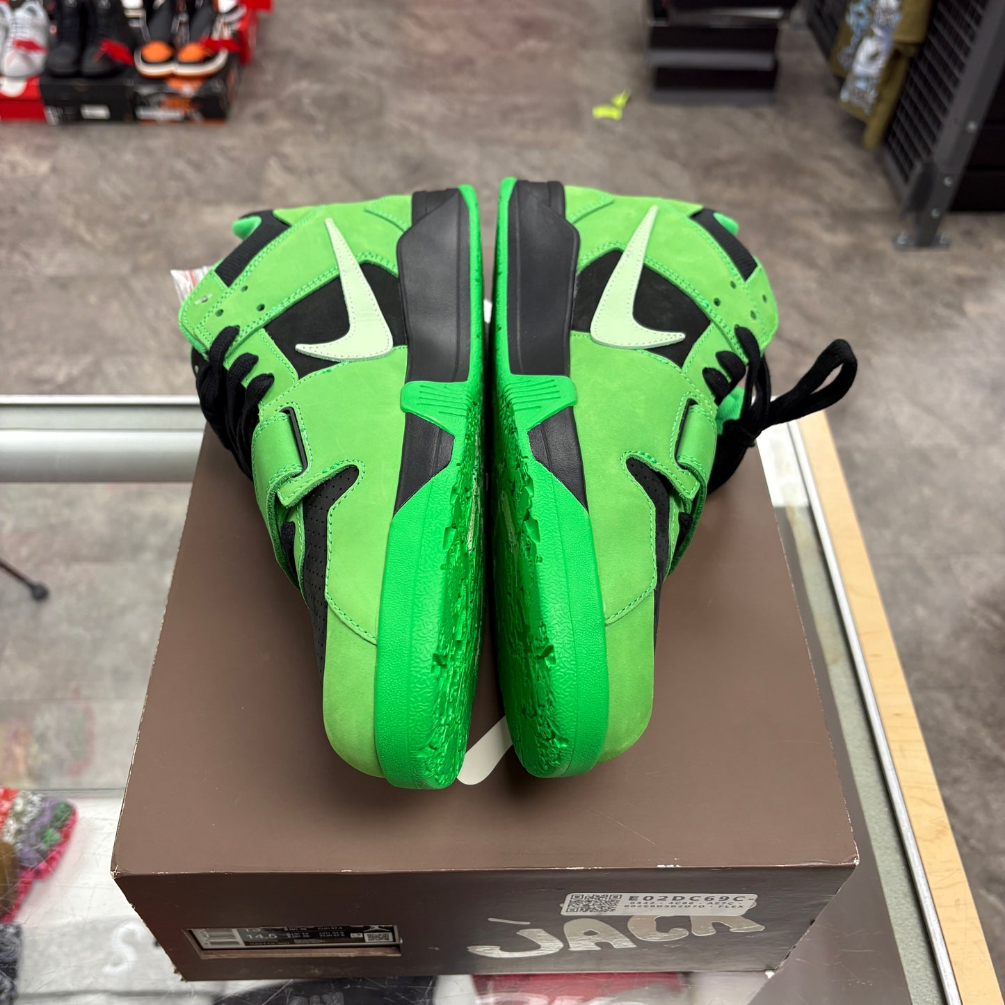 Jordan CJ1 T-Rexx Travis Scott Green Spark