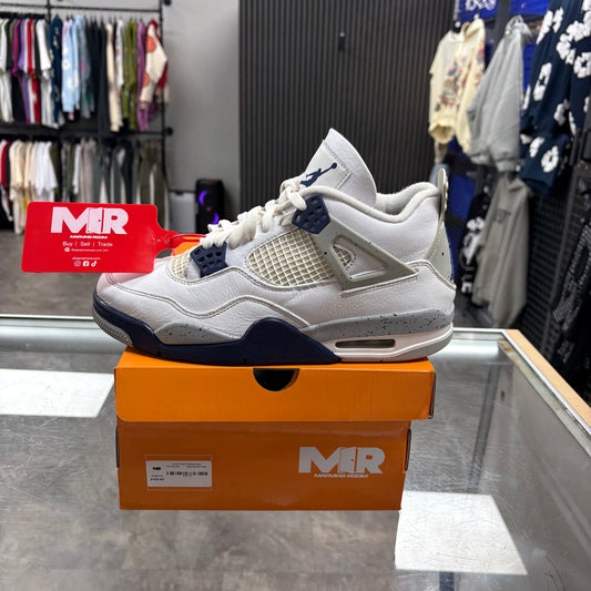 Jordan 4 Retro Midnight Navy