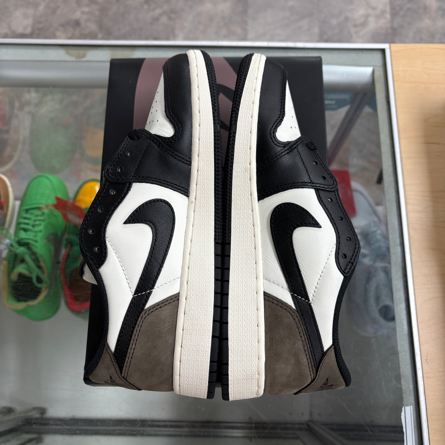 Jordan 1 Retro Low OG Mocha (GS)