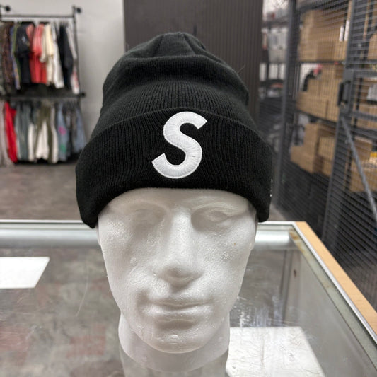 Supreme S Beanie