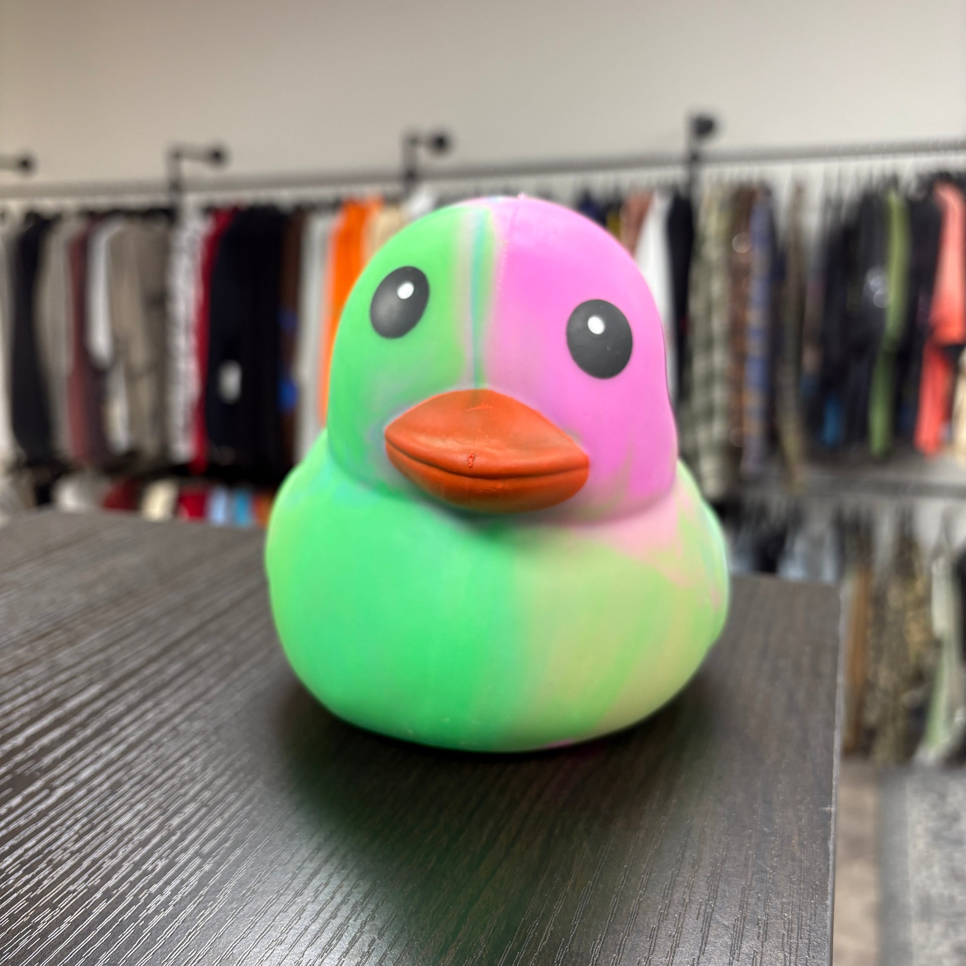 Sunny Days Entertainment Jumbo Squeezy Duck Tie Dye Green