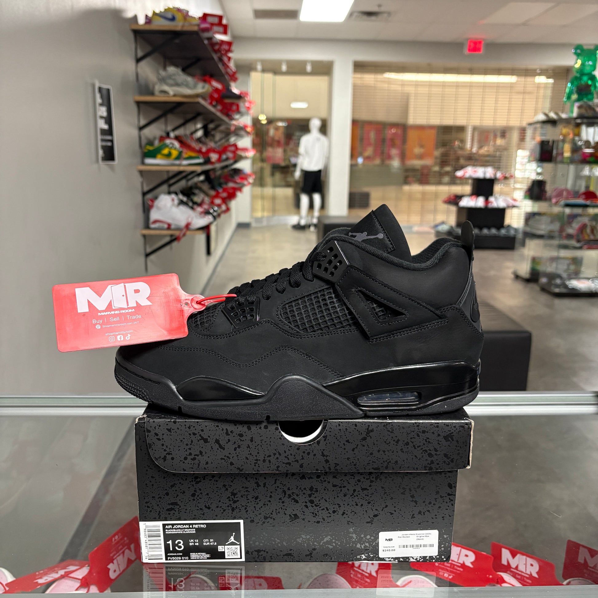 Jordan 4 Retro Black Cat (2025)