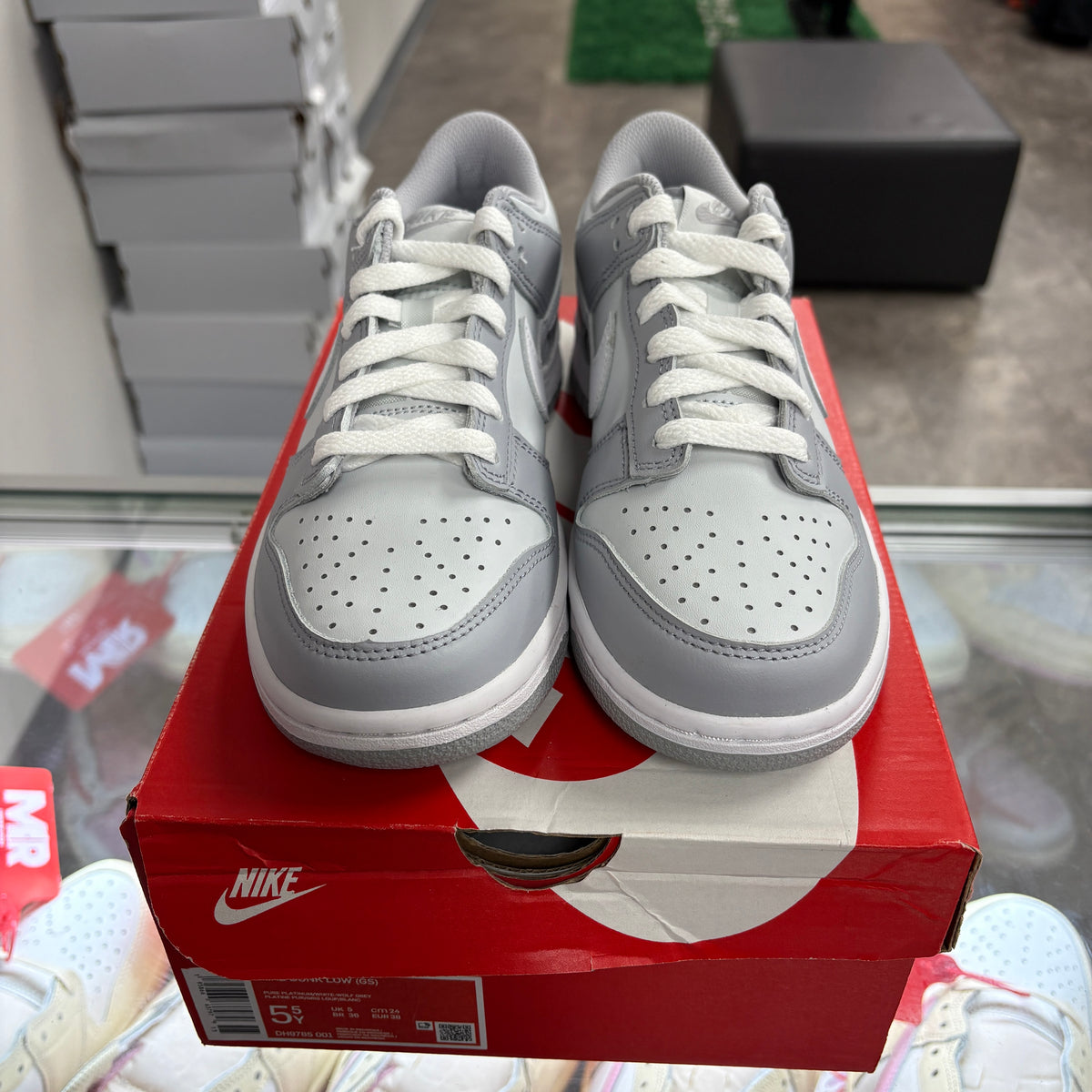 Nike Dunk Low Two-Toned Grey (GS)