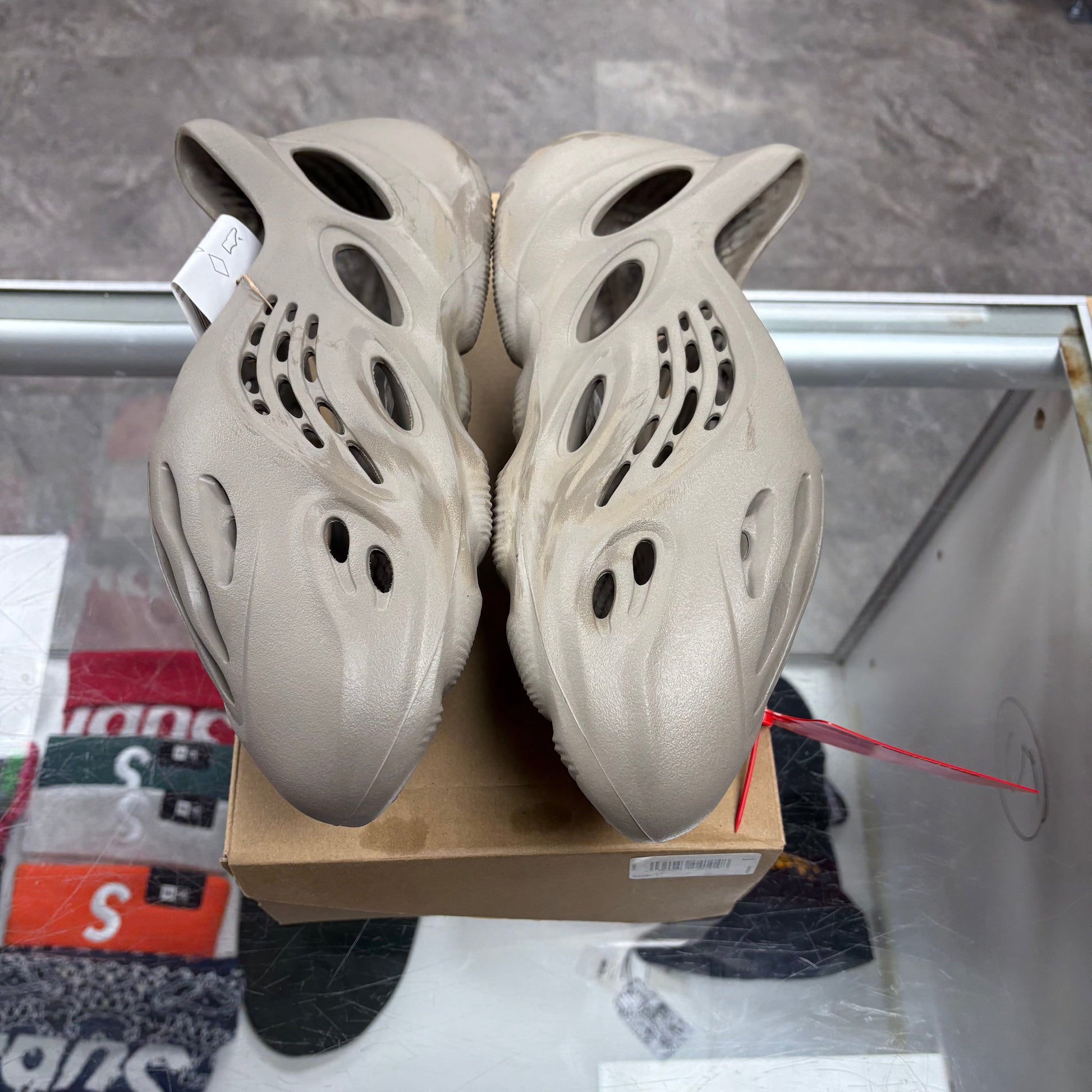 Adidas Yeezy Foam RNNR Stone Sage