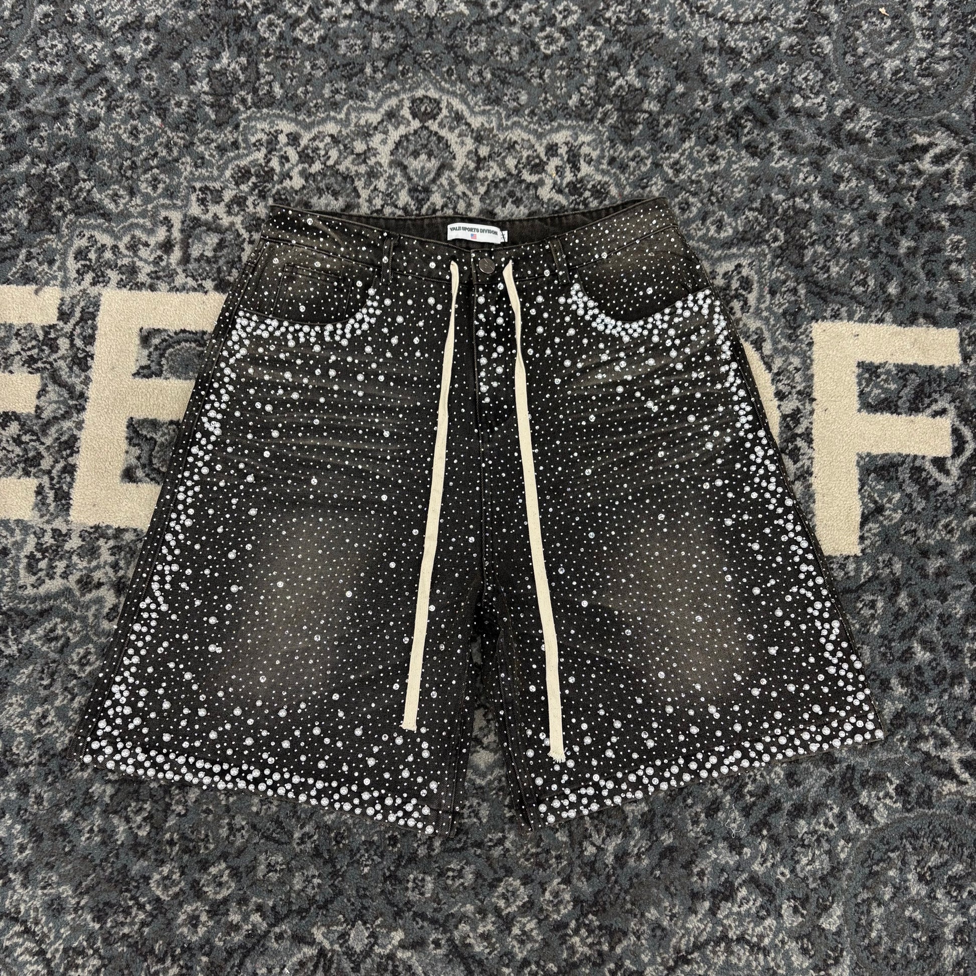 Vale Rainstorm Jorts Black