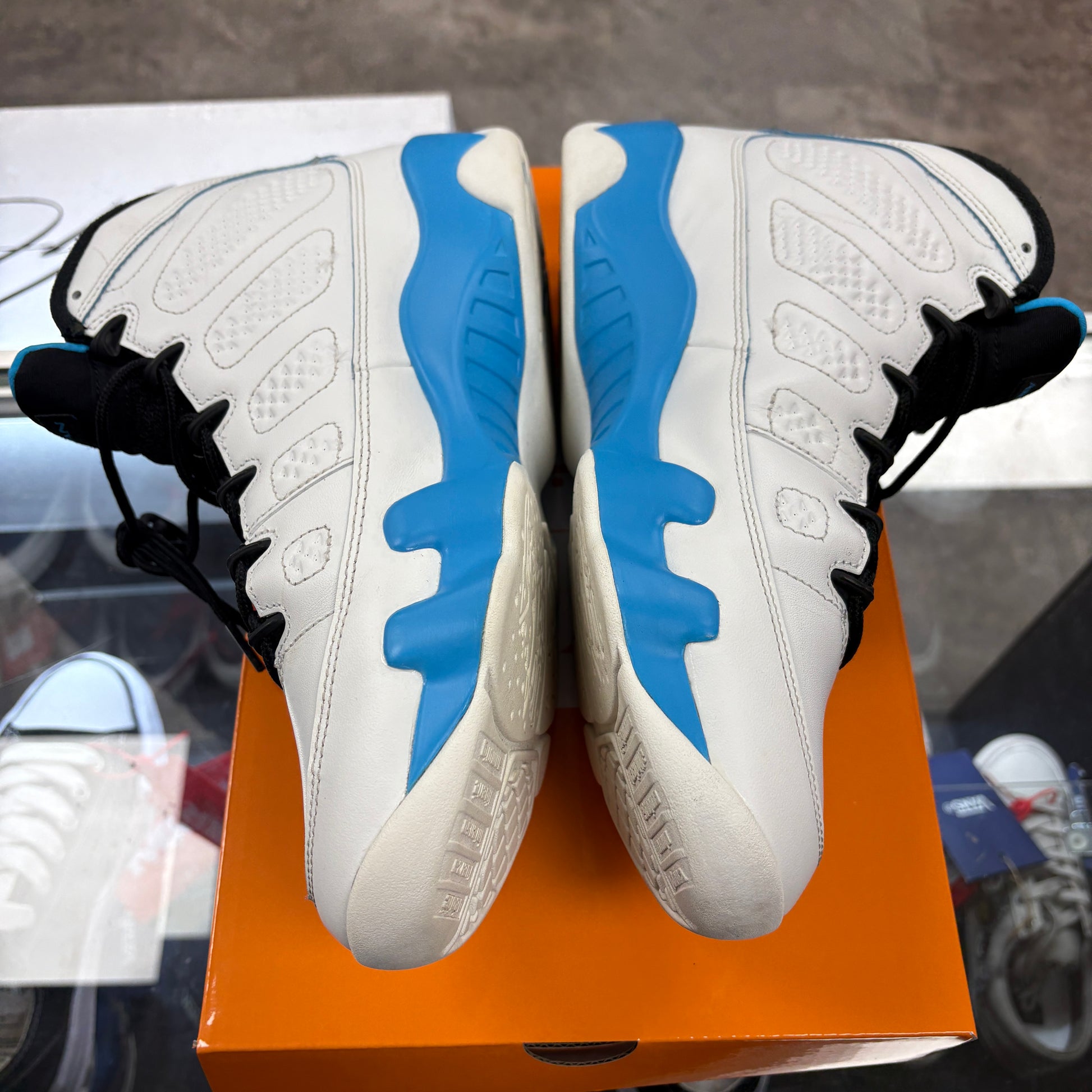 Jordan 9 Retro Powder Blue (2024)