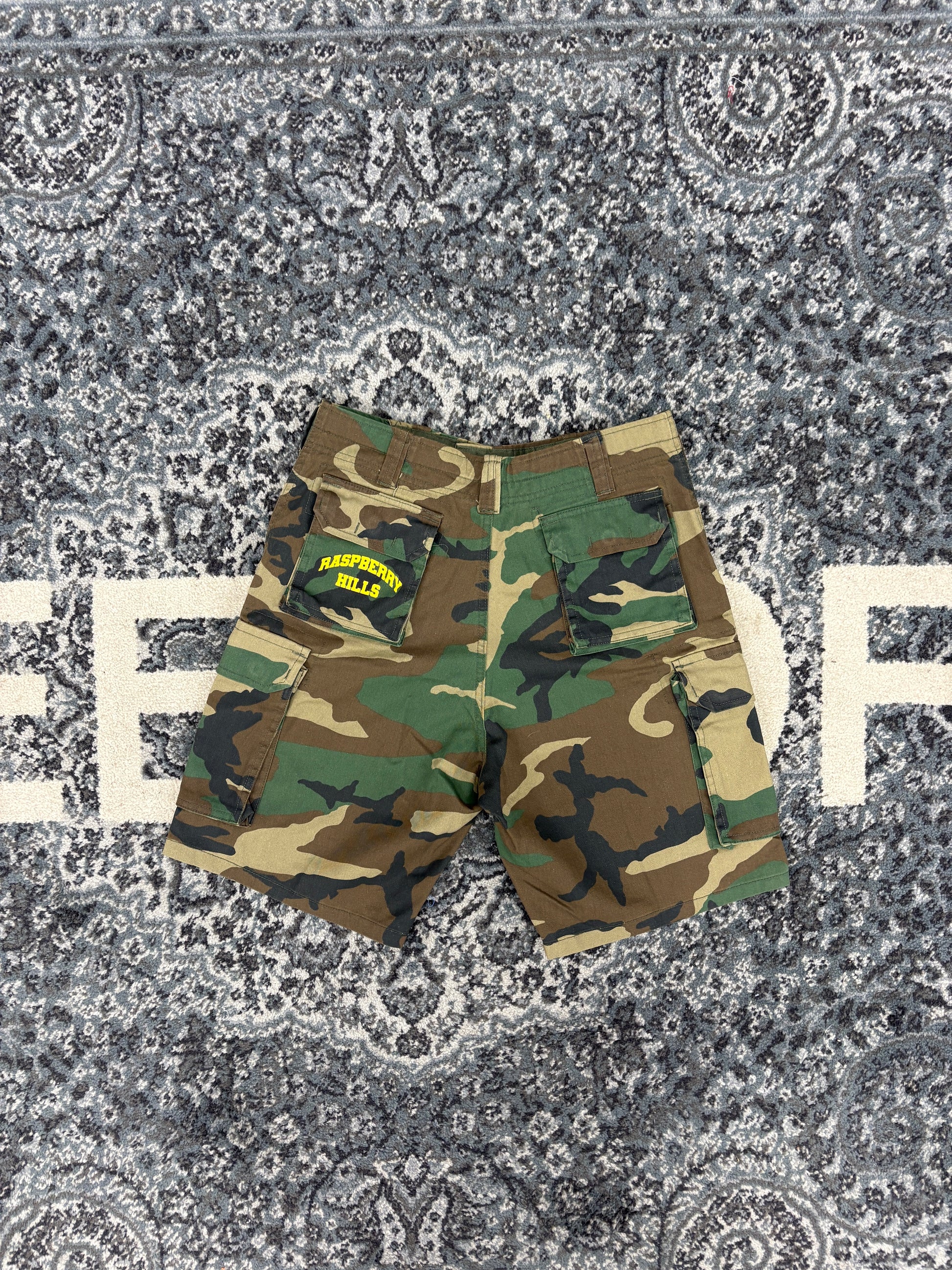 GV Gallery Camo Shorts