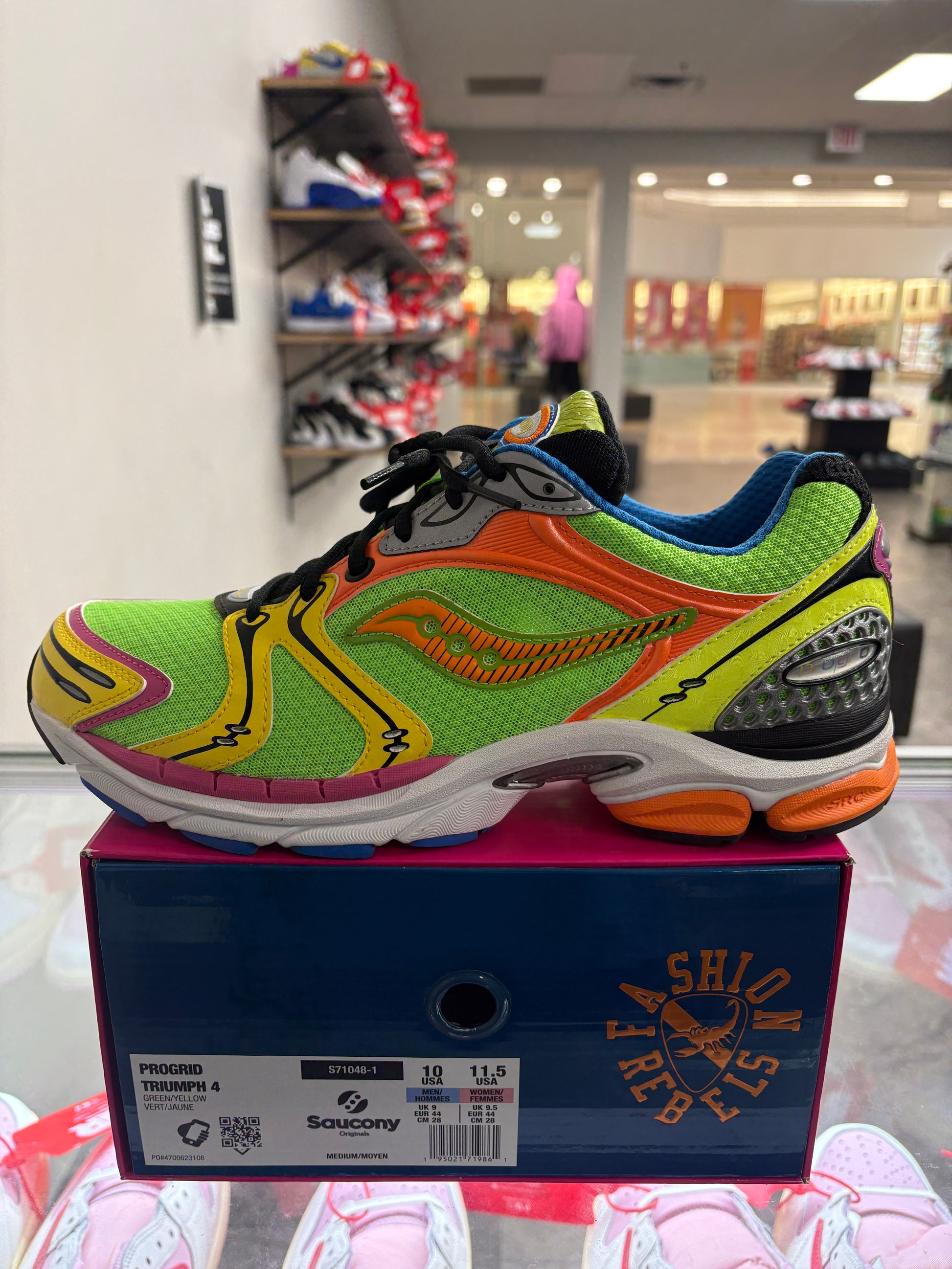 Saucony ProGrid Triumph 4 Westside Gunn Super Flygod
