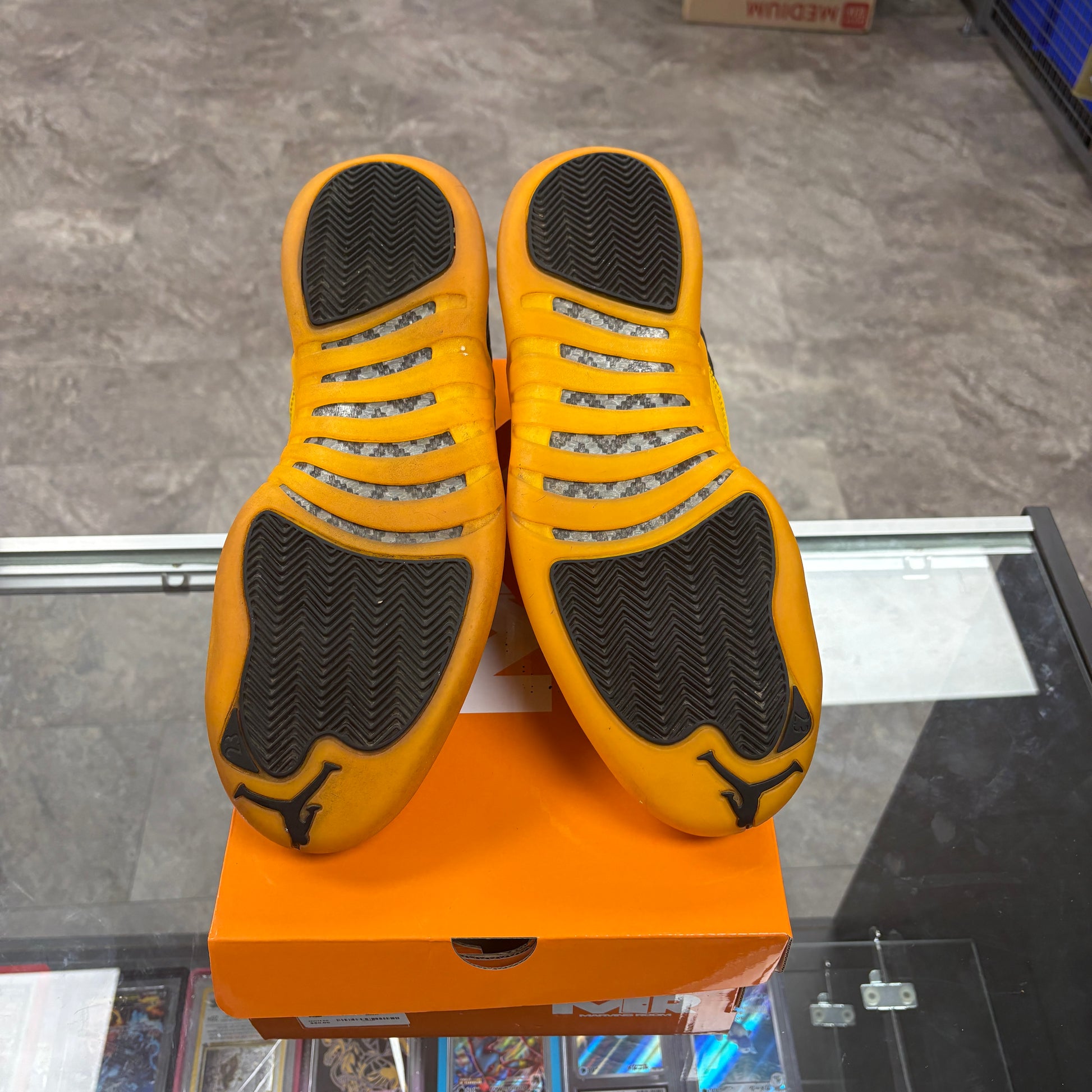 Jordan 12 Retro Black University Gold