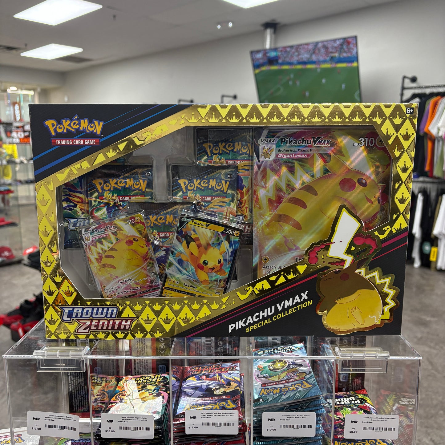 Pokémon TCG Sword & Shield Crown Zenith Pikachu VMAX Special Collection Box