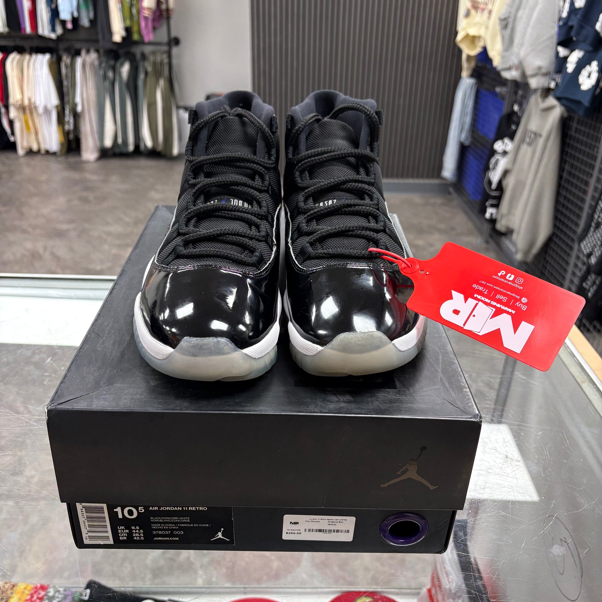 Jordan 11 Retro Space Jam (2016)