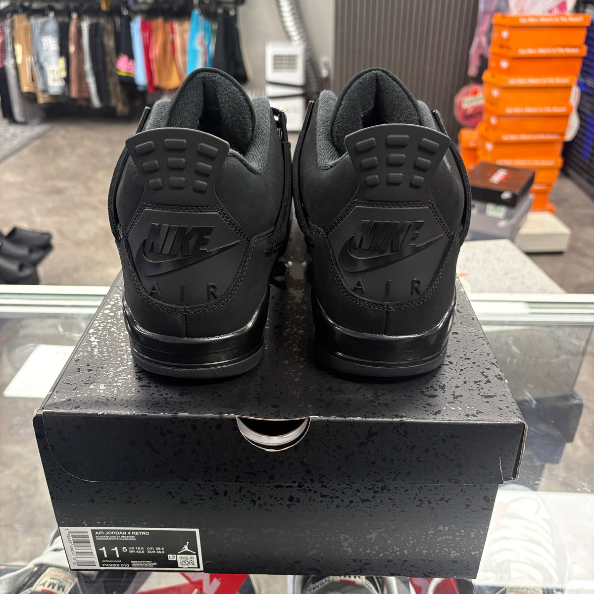 Jordan 4 Retro Black Cat (2025)