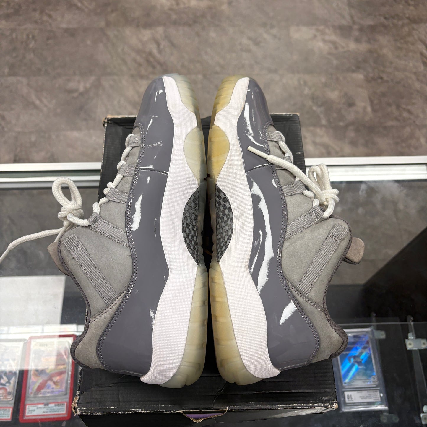 Jordan 11 Retro Low Cool Grey