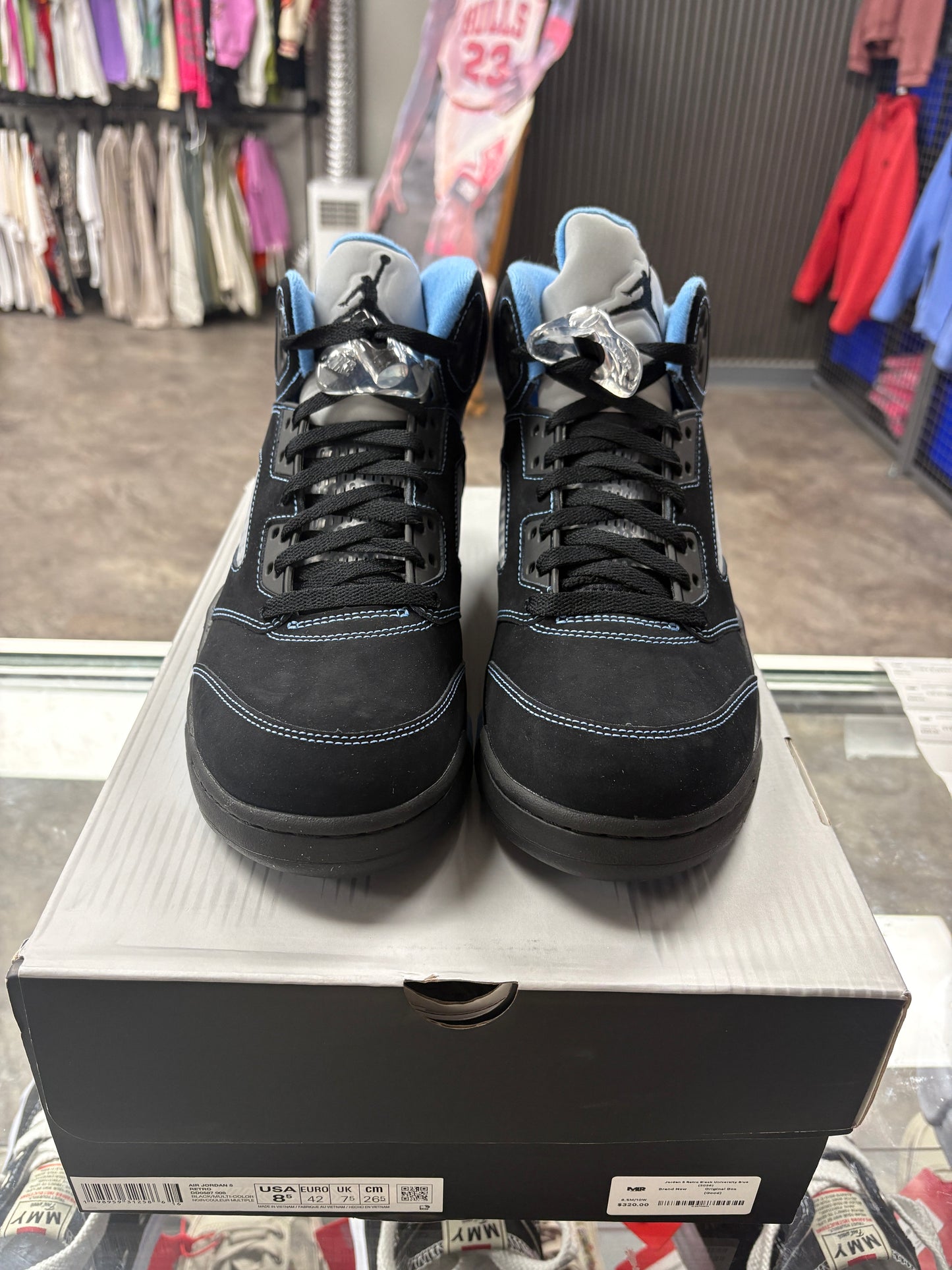 Jordan 5 Retro Black University Blue (2026)