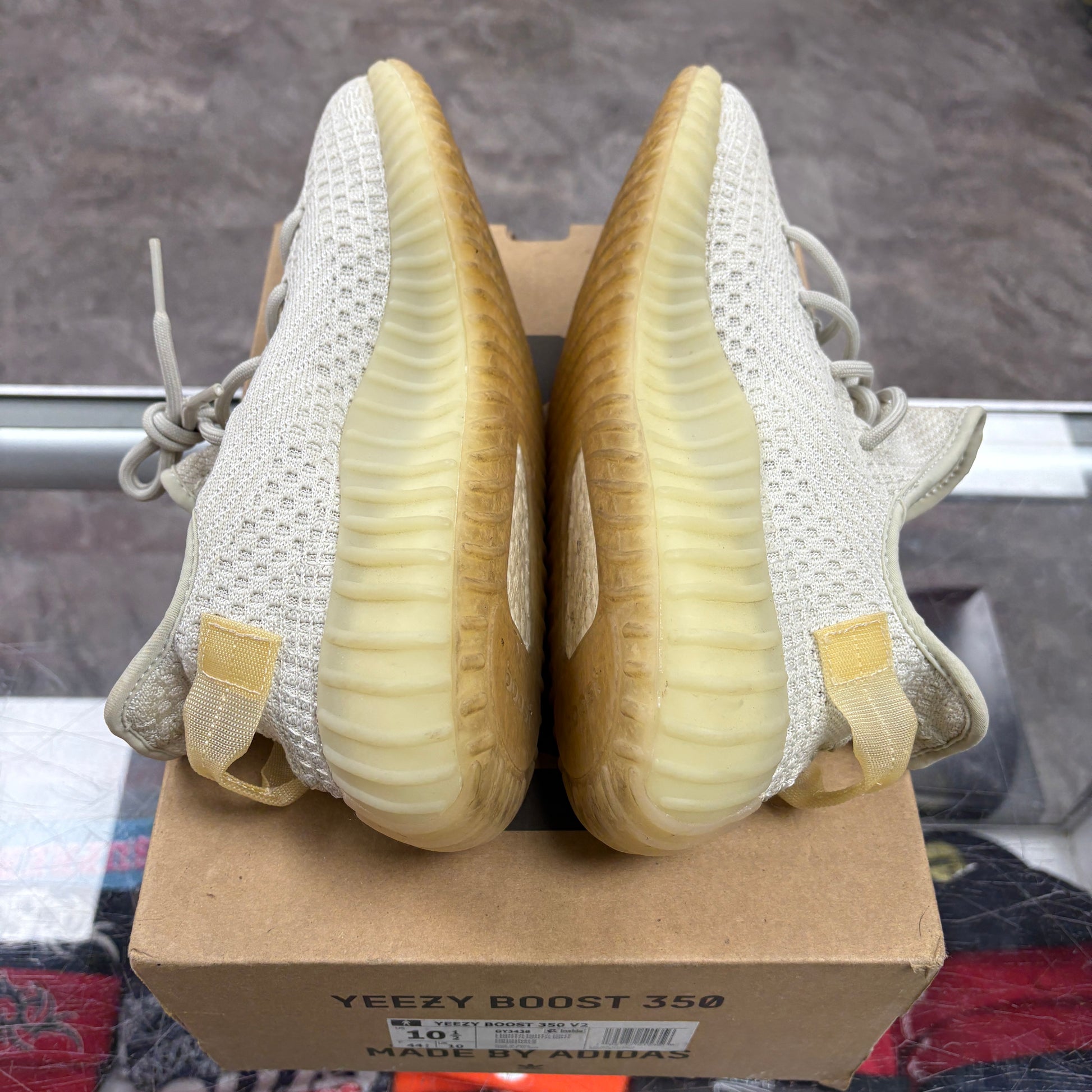adidas Yeezy Boost 350 V2 Light