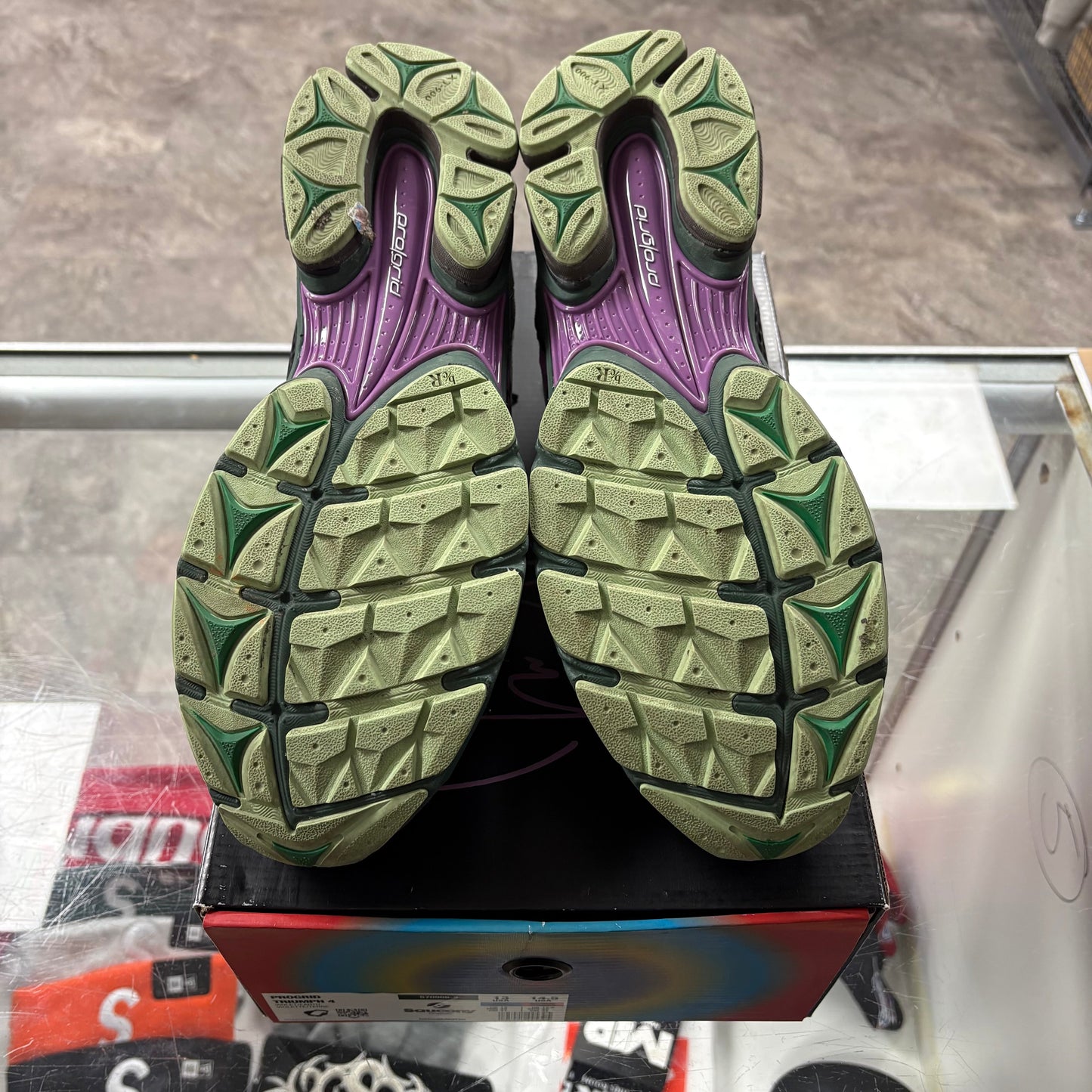 Saucony ProGrid Triumph 4 Jae Tips Perilla