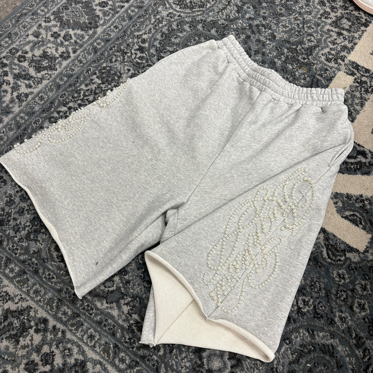 Righteous Script Pearl 3/4 Shorts