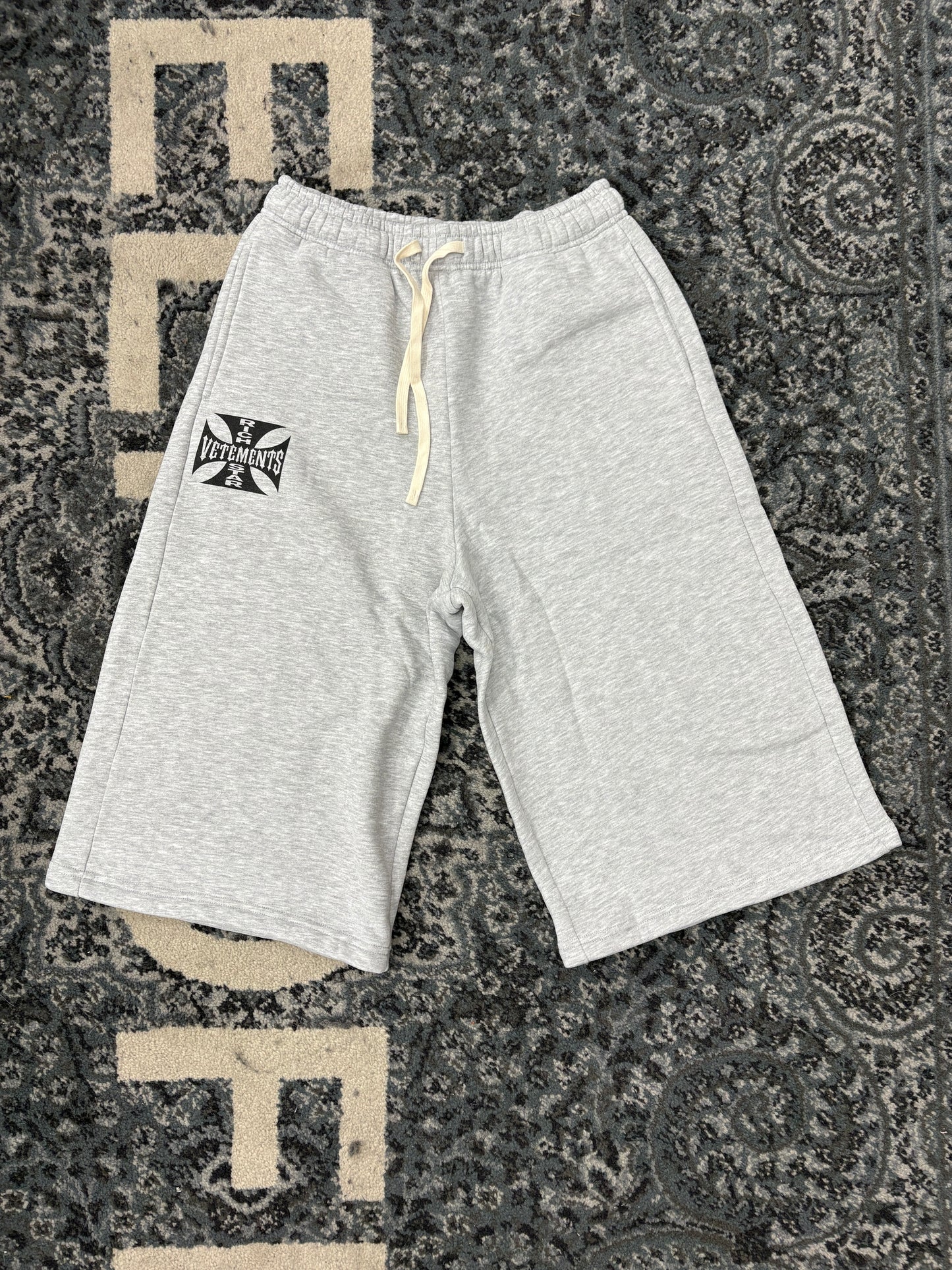 RSV 3/4 Shorts Grey