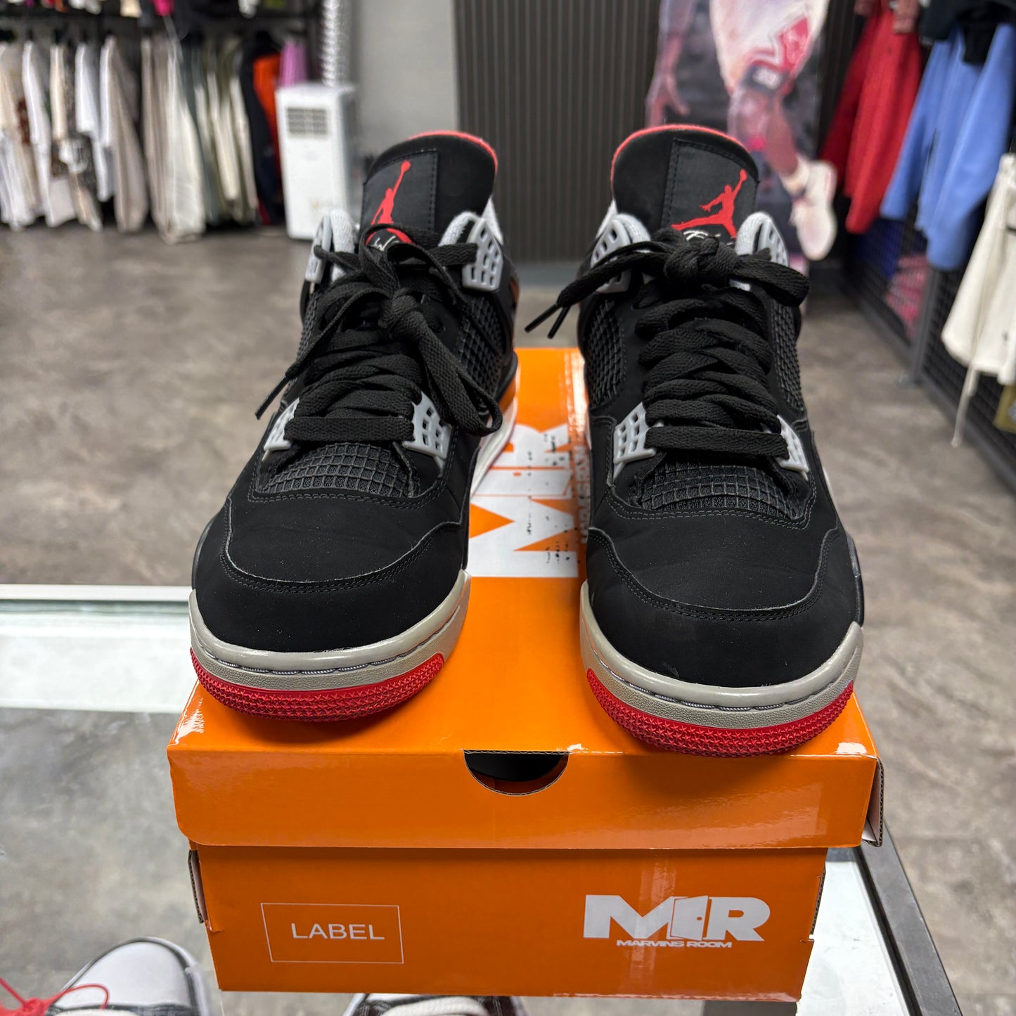 Jordan 4 Retro Bred (2019)