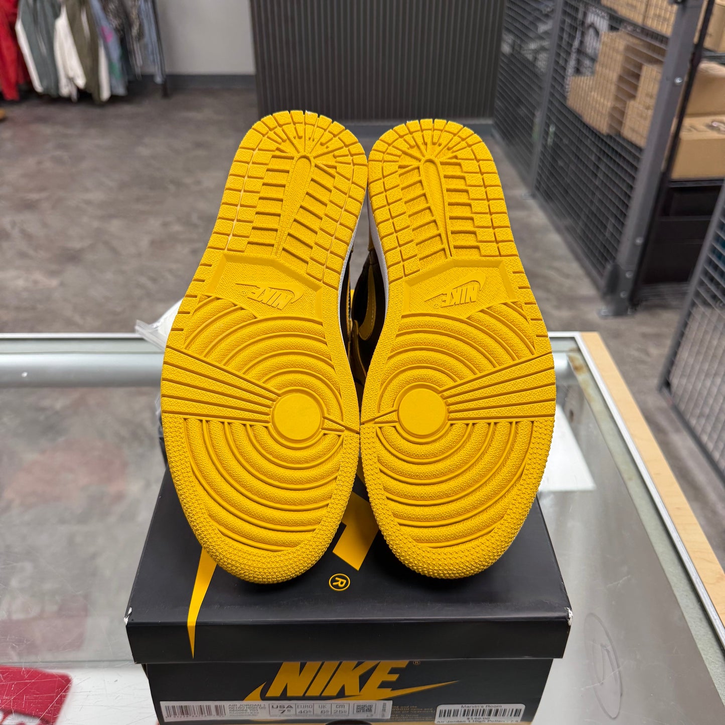 Air Jordan 1 High Pollen