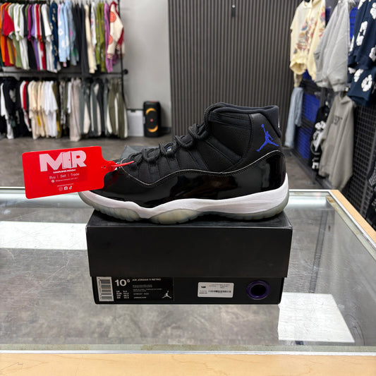 Jordan 11 Retro Space Jam (2016)