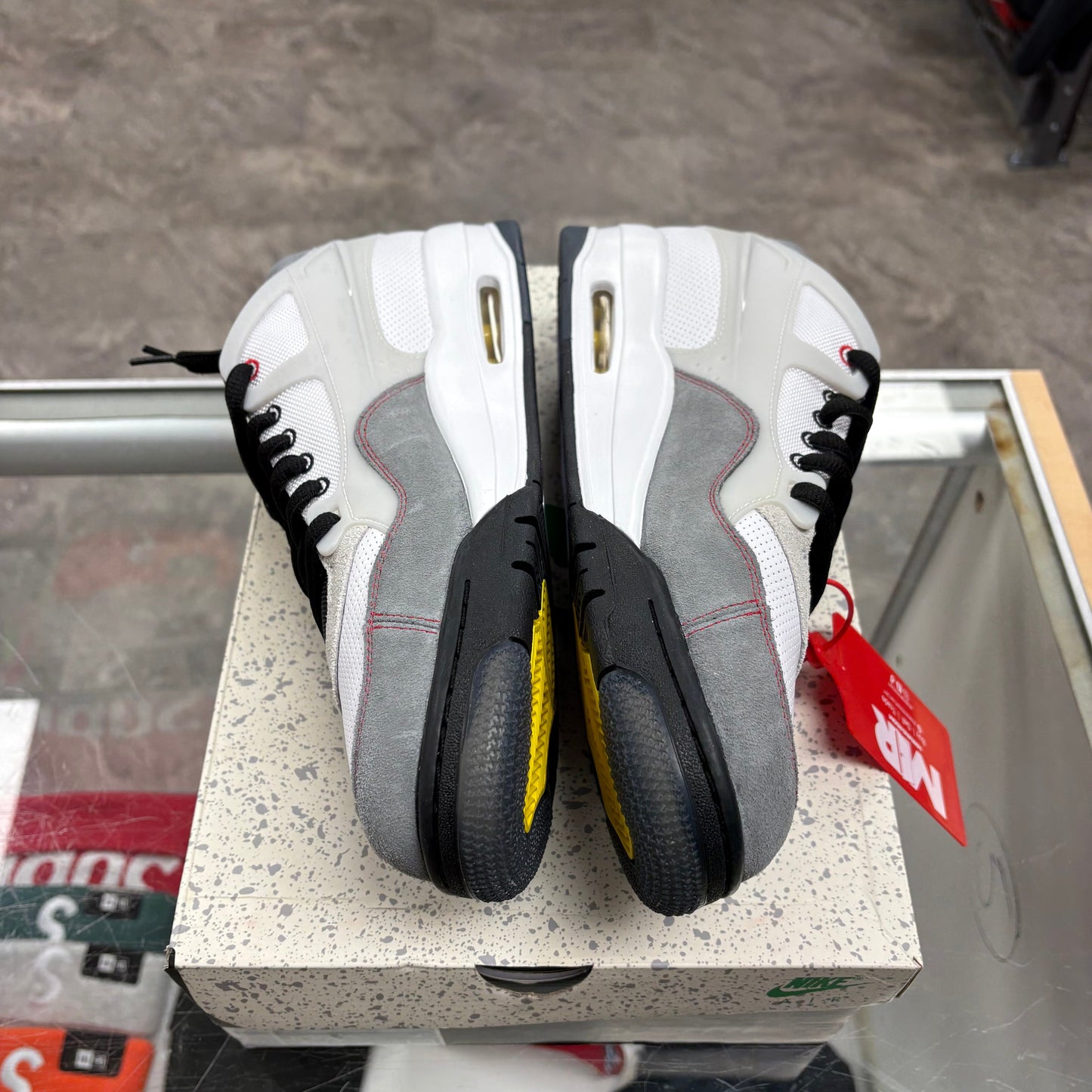 Jordan 4 RM Premium White Black Smoke Grey Fire Red