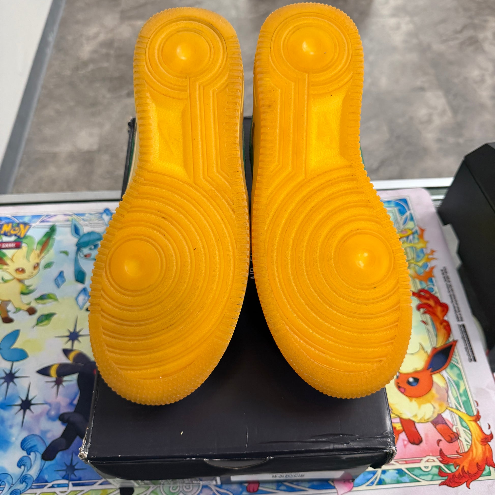 Nike Air Force 1 Low Patent Leather Topaz Gold Pine Green