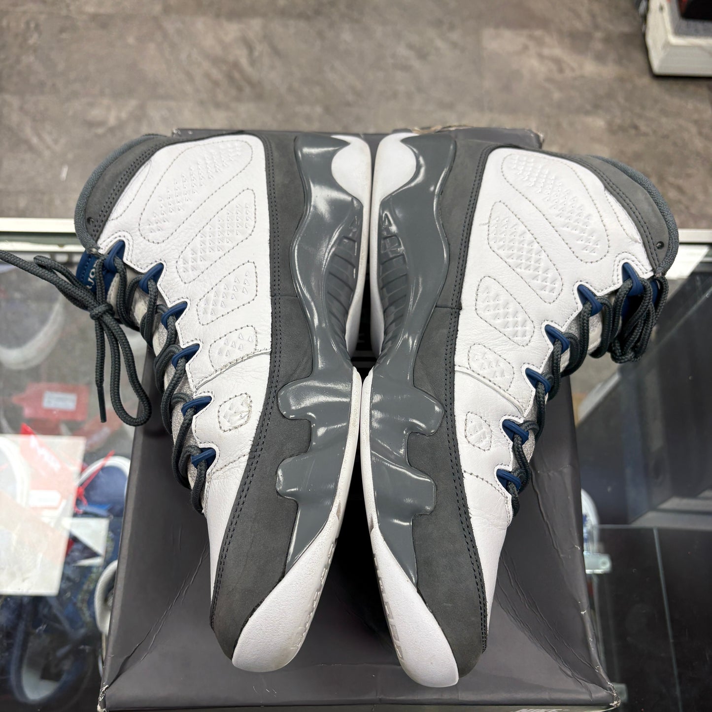 Jordan 9 Retro Flint Grey French Blue (2026)