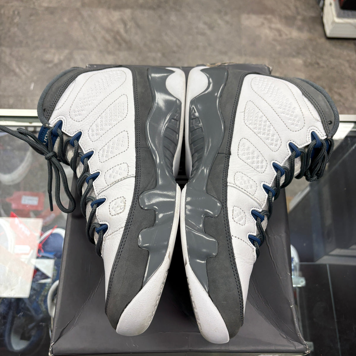 Jordan 9 Retro Flint Grey French Blue (2026)