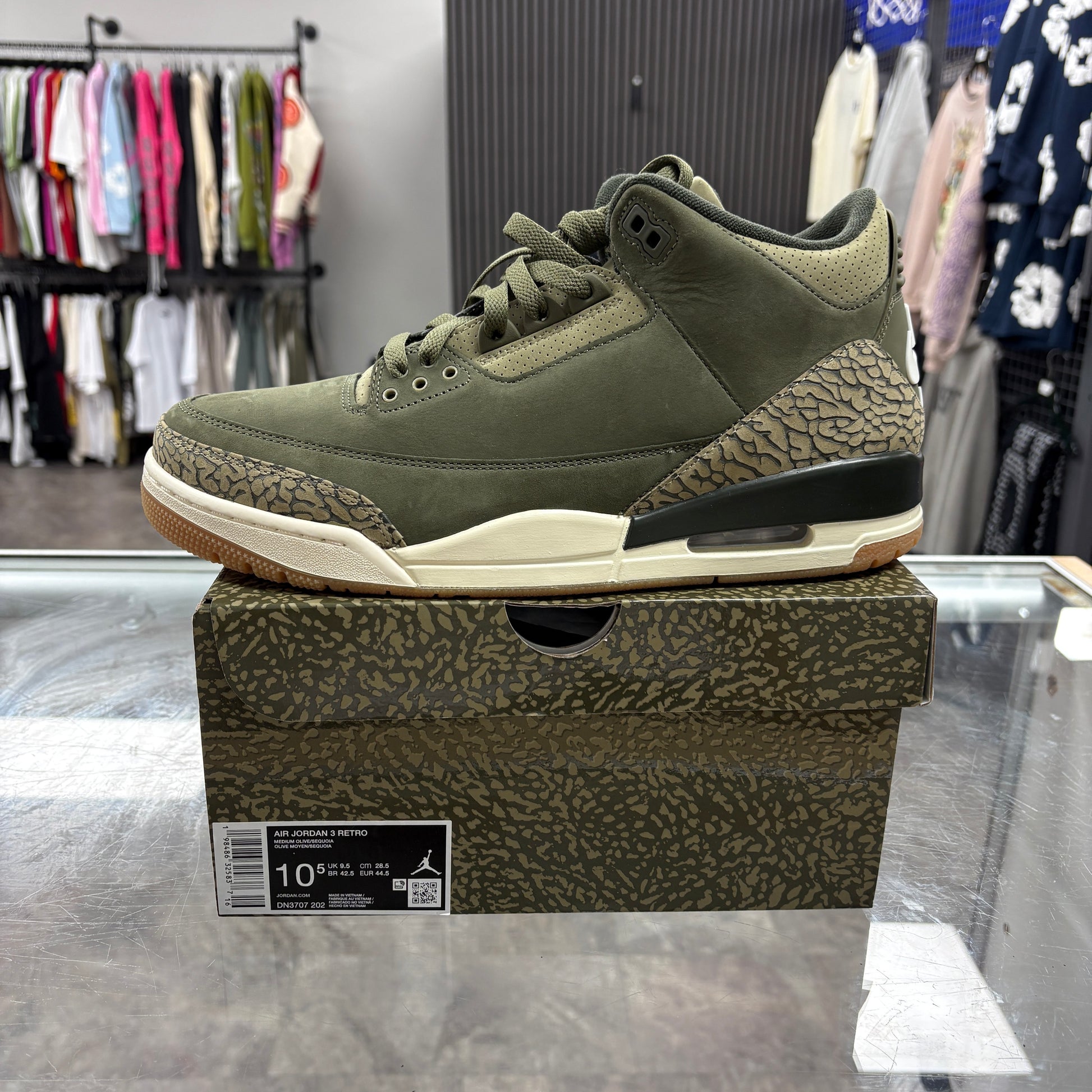 Jordan 3 Retro Family Affair
