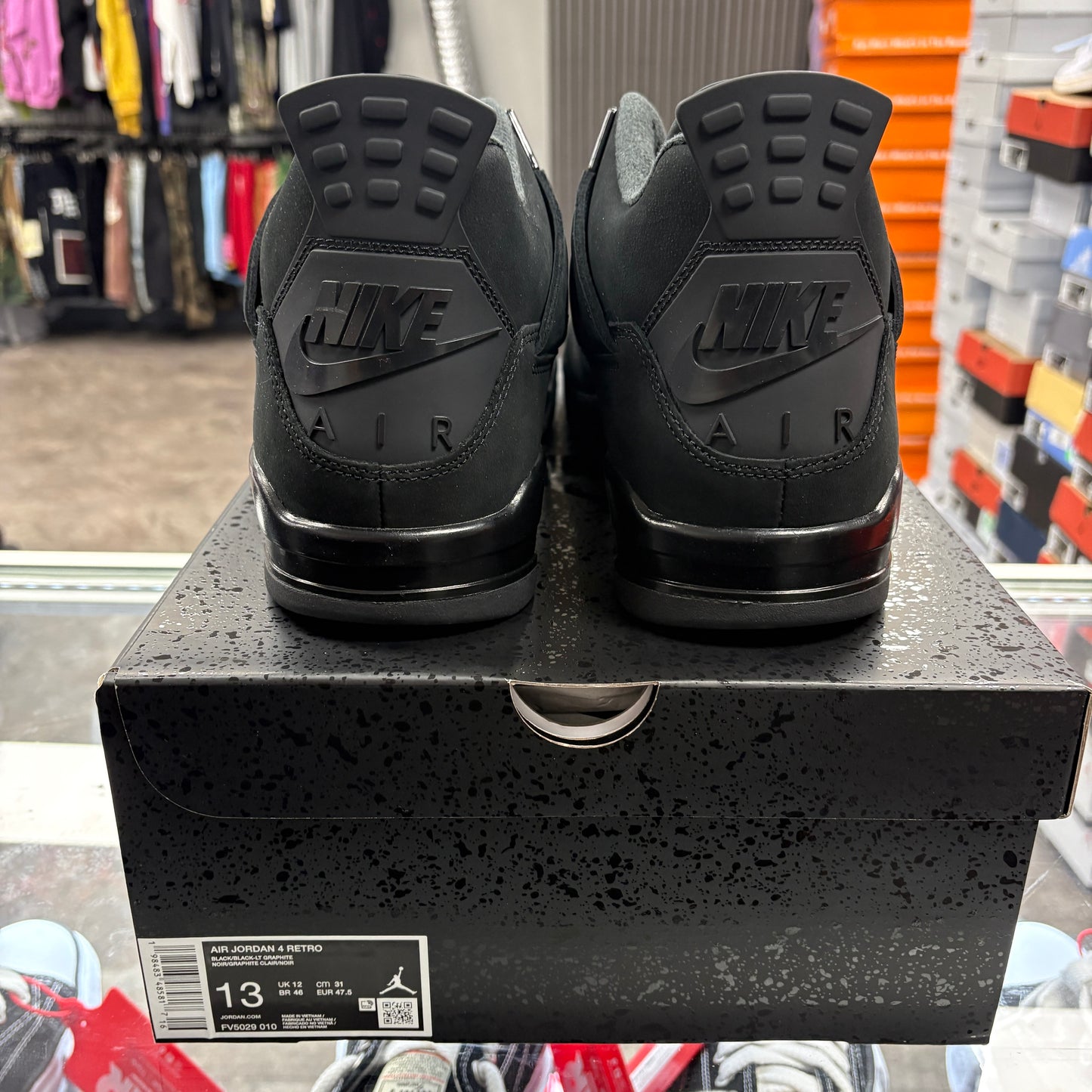 Jordan 4 Retro Black Cat (2025)