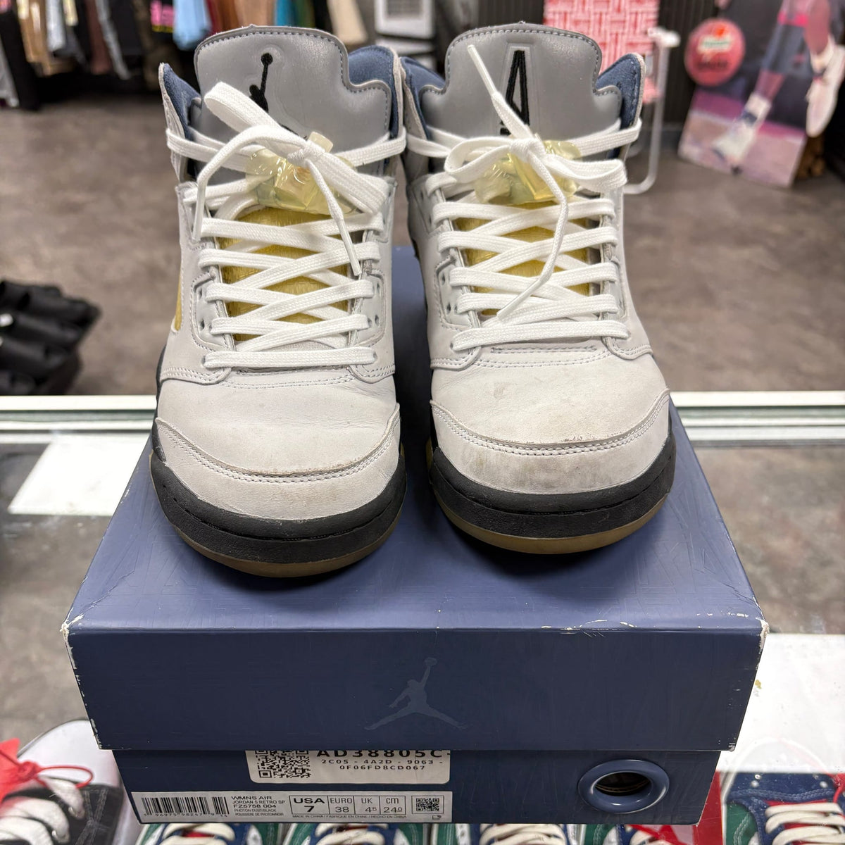 Jordan 5 Retro A Ma Maniére Dawn (Women's)