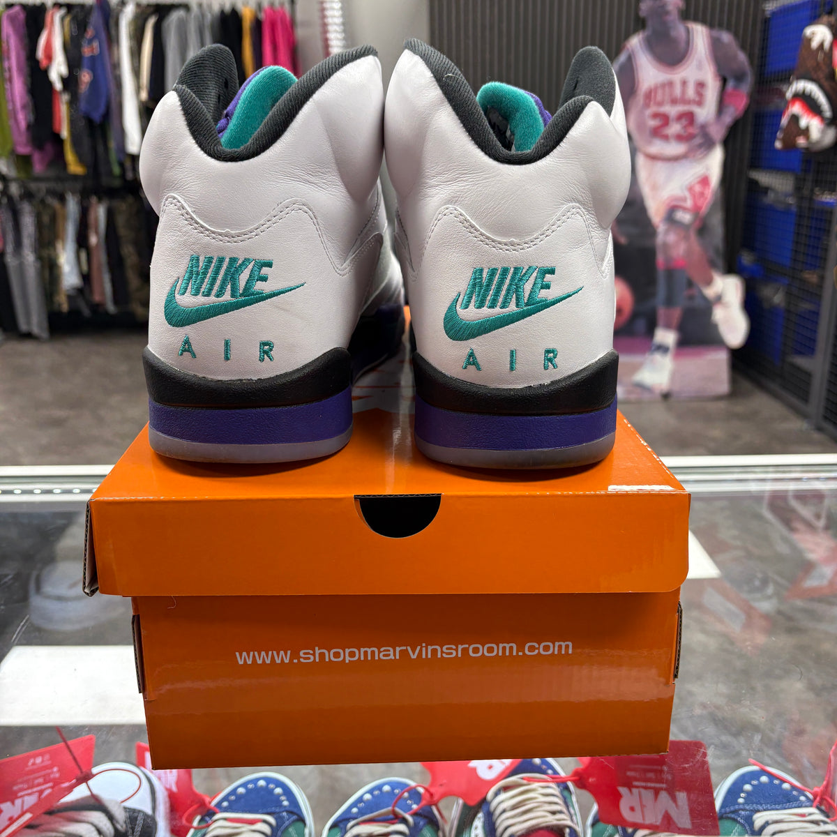 Jordan 5 Retro Grape (2025)