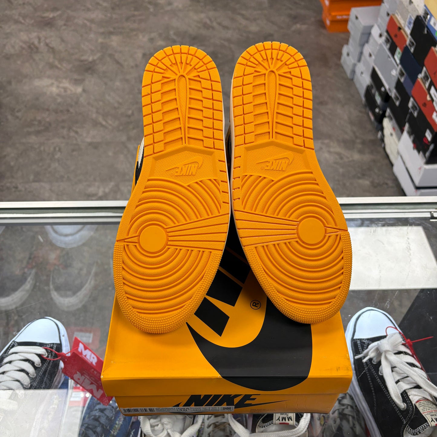 Jordan 1 Retro High OG Taxi