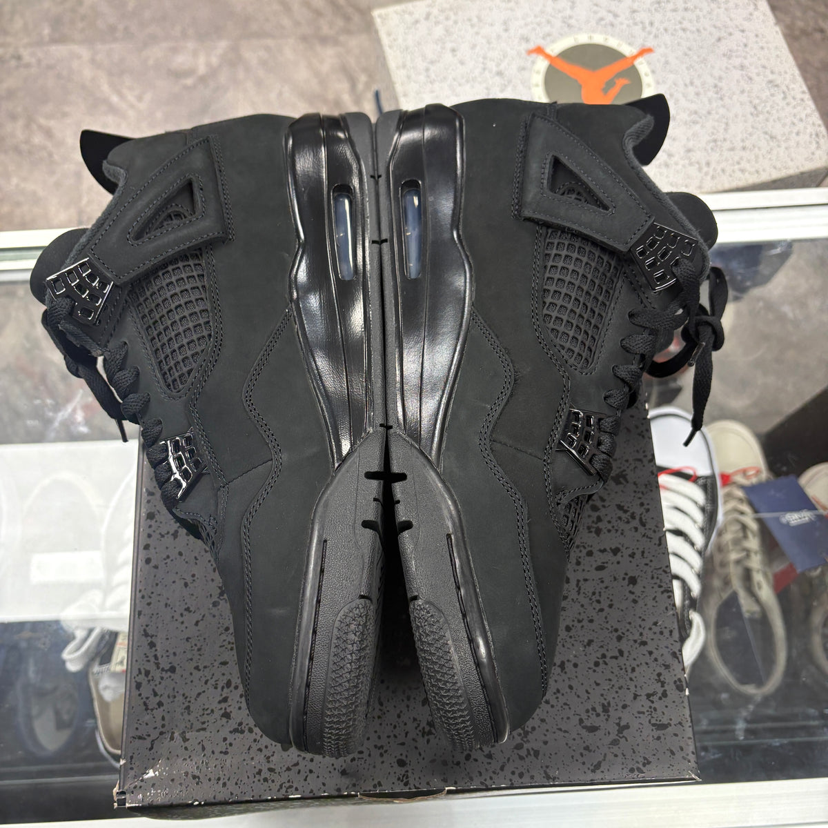 Jordan 4 Retro Black Cat (2025)