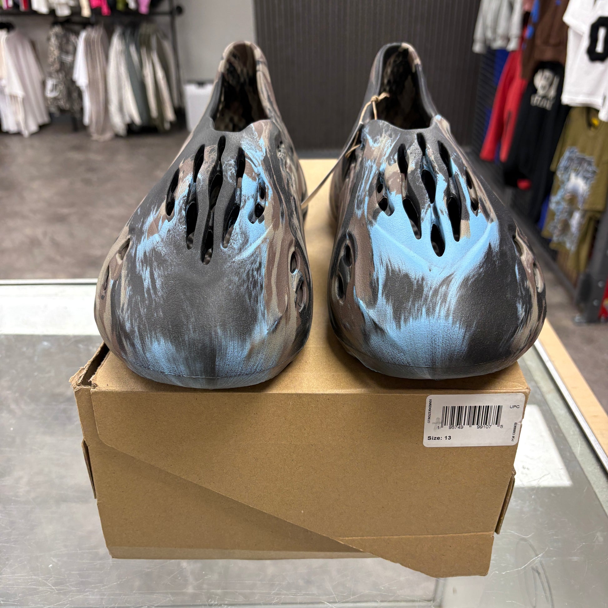 adidas Yeezy Foam RNR MX Cinder