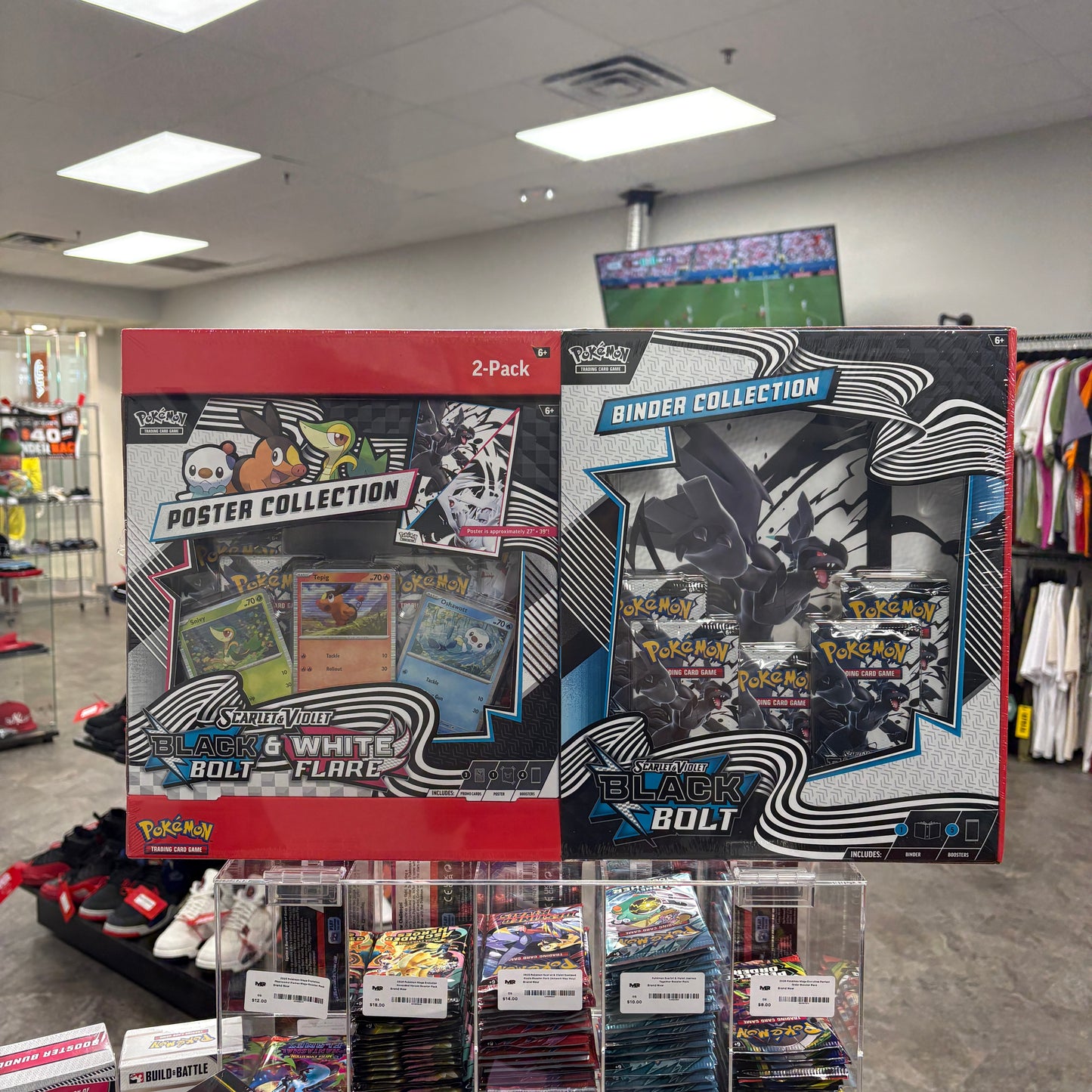 Pokémon Black Bolt & White Flare Poster Collection and Black Bolt Binder Collection Bundle (Sam's Club Exclusive)