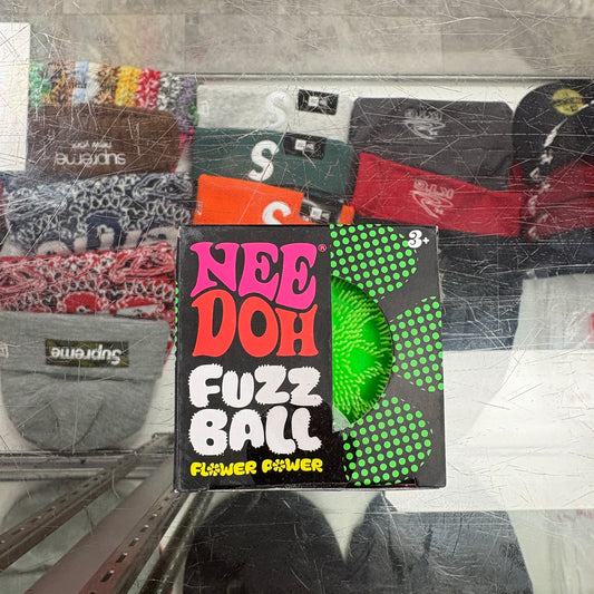 NeeDoh Flower Power Fuzz Ball Green