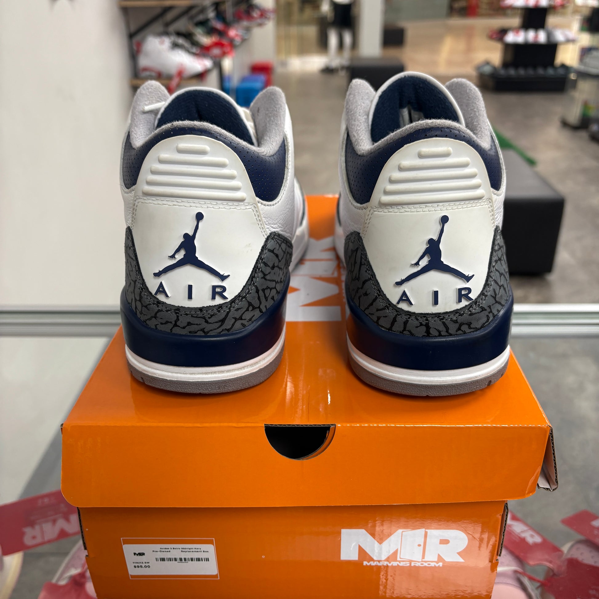Jordan 3 Retro Midnight Navy
