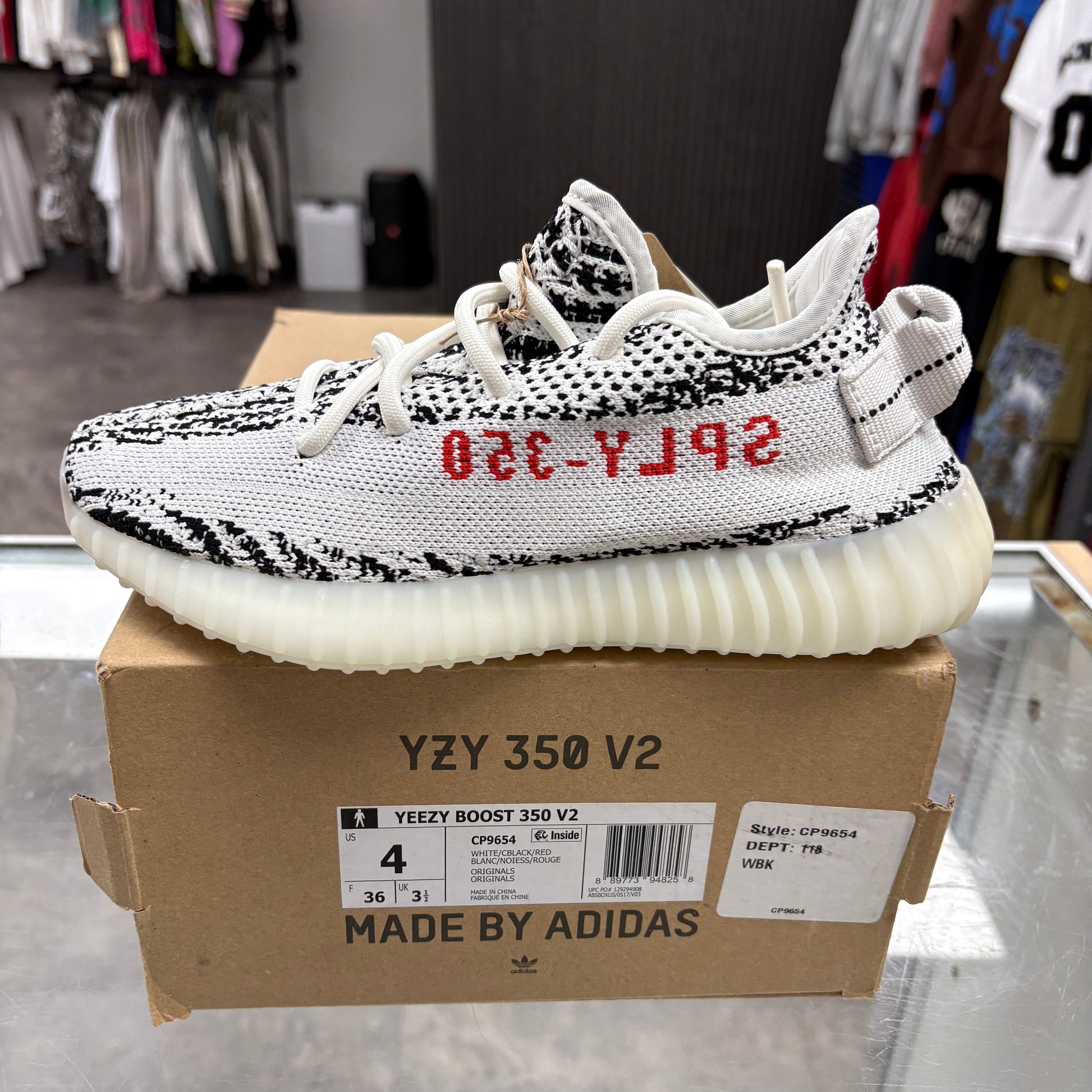 adidas Yeezy Boost 350 V2 Zebra