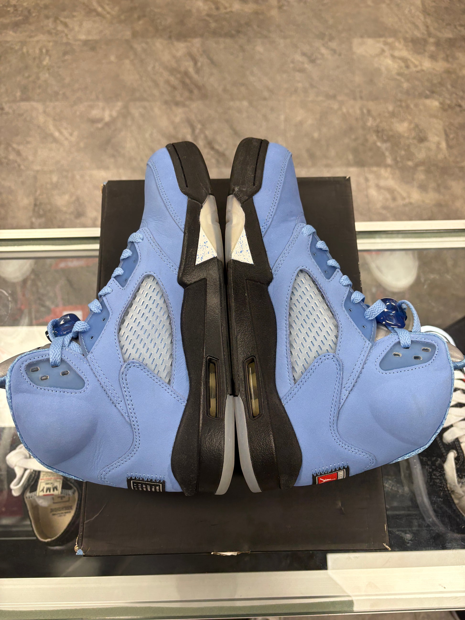 Jordan 5 Retro UNC University Blue