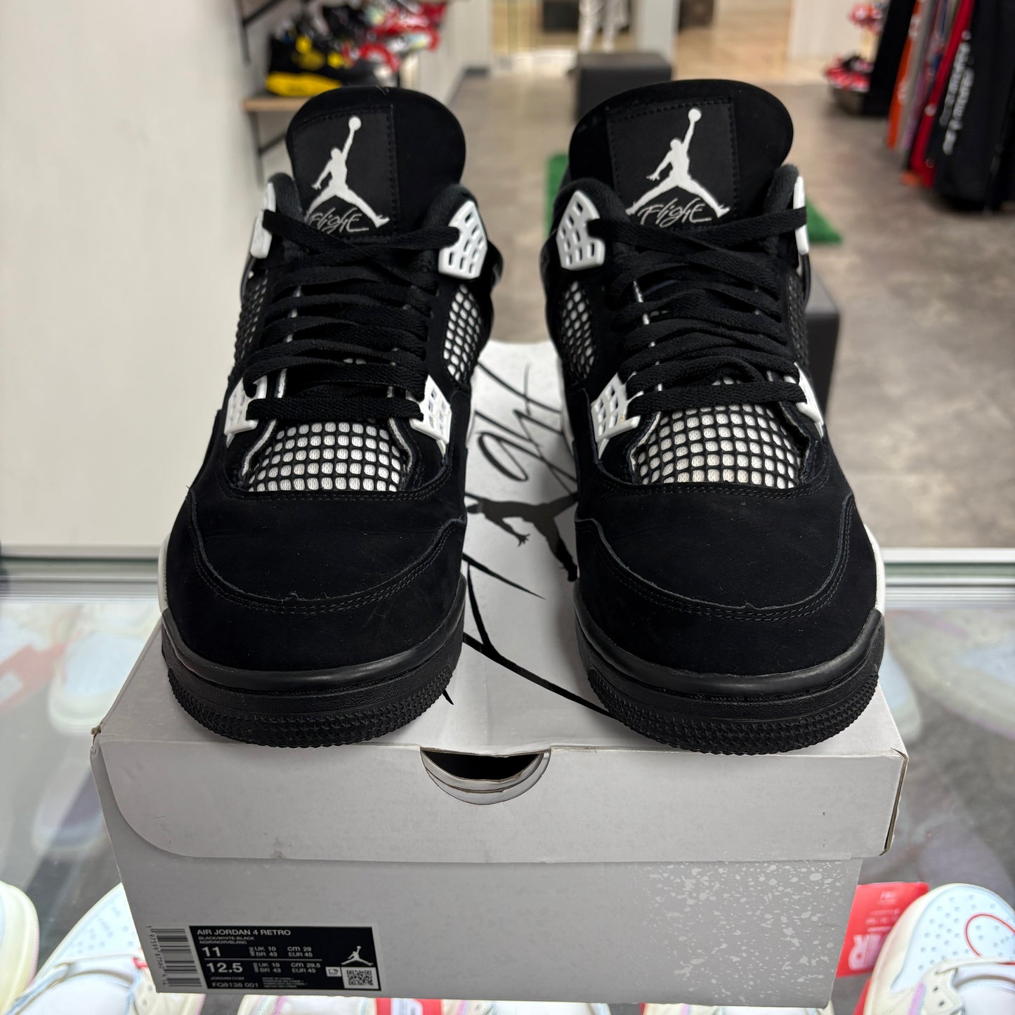 Jordan 4 Retro White Thunder