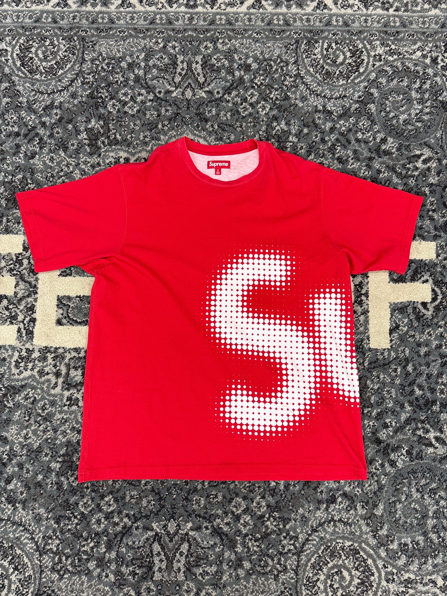 Supreme Big Blur Logo Tee Red